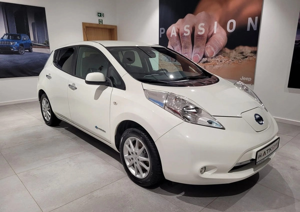 Nissan Leaf cena 43900 przebieg: 158000, rok produkcji 2016 z Augustów małe 154